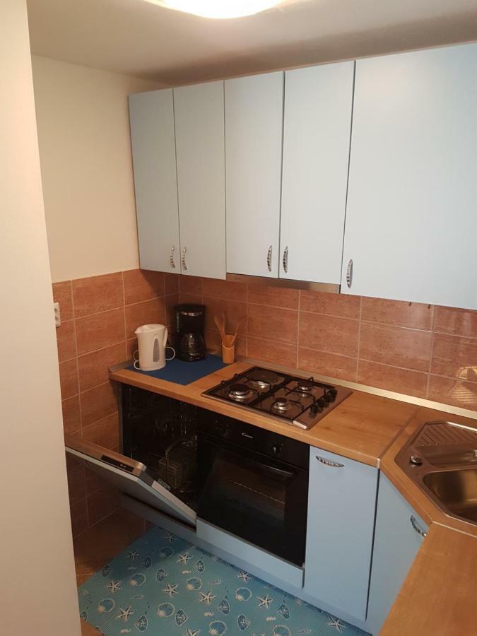 Apartmani Luca Fažana Buitenkant foto